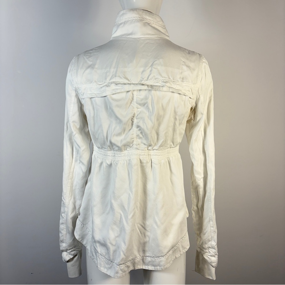 ❤️ Lululemon White Inner Peace Light Jacket 6 - Picture 3 of 10